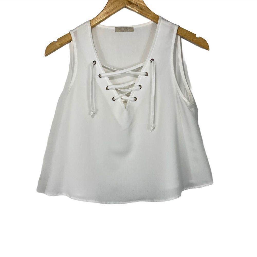 Clp Shop Collection White Bohemian Crop Top